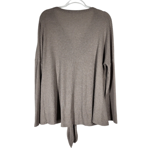 ANDREE BY UNIT EMBROIDERED WAFFLE KNIT BOHO TIE FRONT BLOUSE - Picture 4 of 9